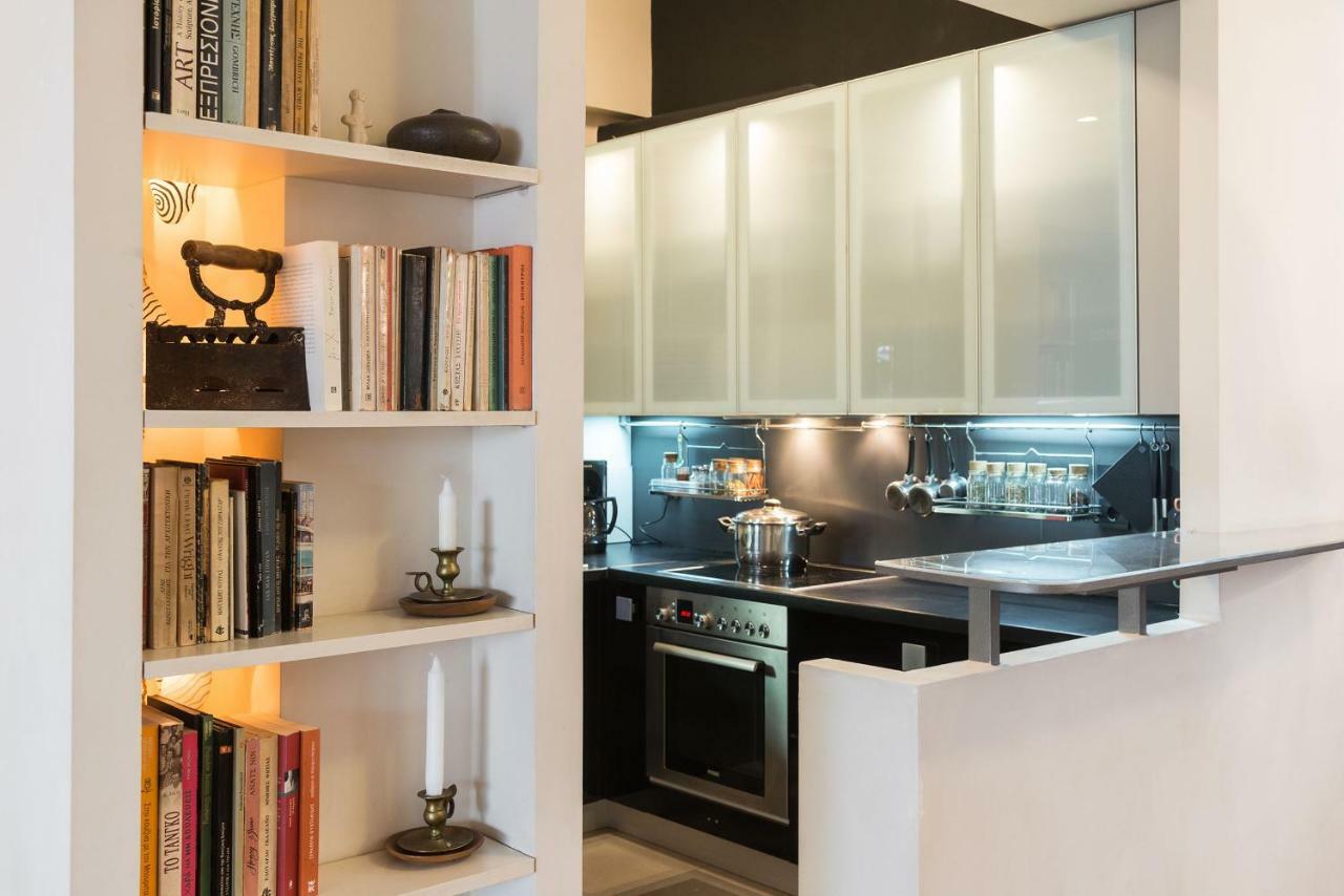 Stylish Flat With Veranda In The Heart Of Athene Buitenkant foto